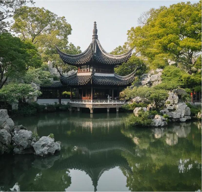 自流井区碧菡餐饮有限公司